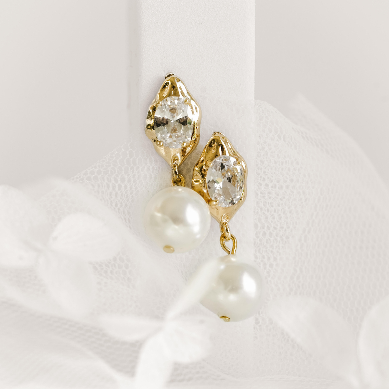 Diana Bridal Earrings